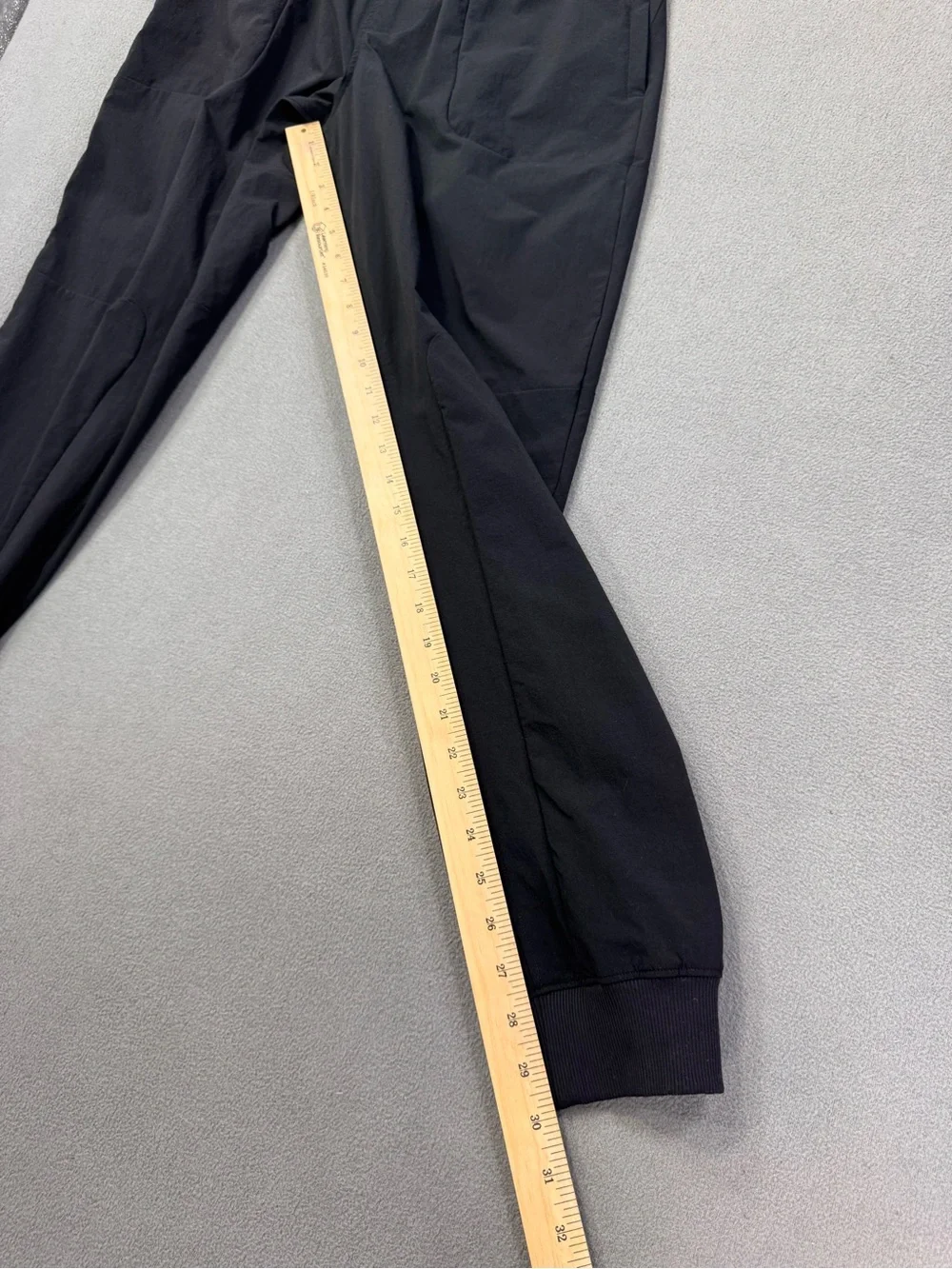 ALO Yoga Co-Op Joggers, Men's Black Performance Track Joggers, Medium